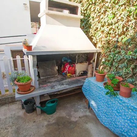 アパート Veza Ždrelac